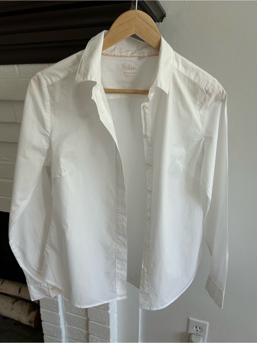 Boden Women’s White Button-Front Shirt